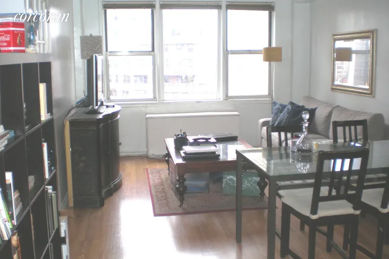 New York City Real Estate | View 201 East 36th Street, 20E | 1 Bed, 1 Bath | View 1