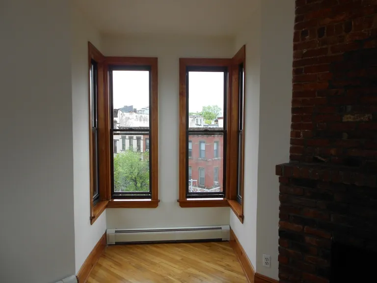 New York City Real Estate | View 396 7th Avenue, 4R | room 4 | View 5