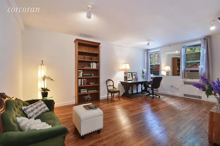 New York City Real Estate | View 49 West 96th Street, 1B | Living Room | View 2