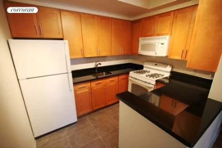 New York City Real Estate | View 6 East 116th Street, 5A | room 2 | View 3