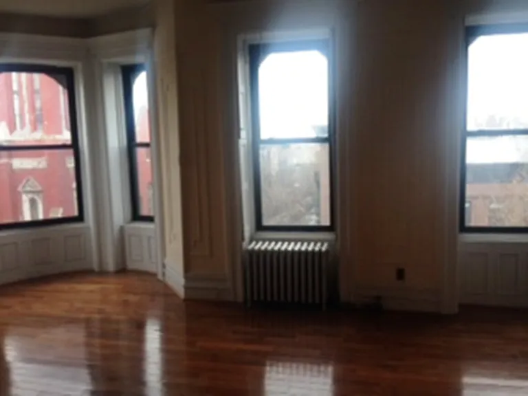 New York City Real Estate | View 305 6th Avenue, 4 | 4 Beds, 1 Bath | View 1