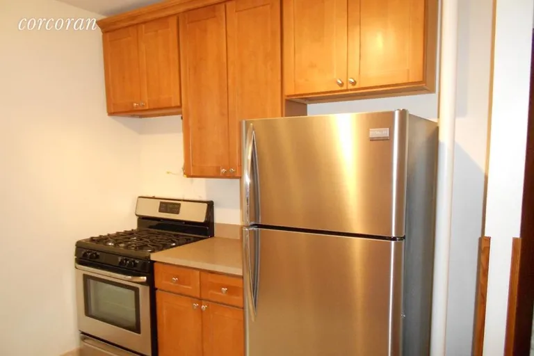 New York City Real Estate | View 543 4th Street, 2L | room 1 | View 2