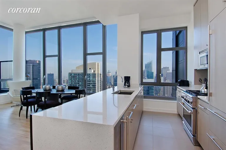 New York City Real Estate | View 105 West 29th Street, PHC | Kitchen | View 2