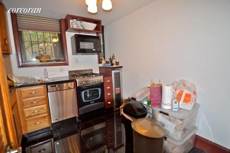 New York City Real Estate | View 38 West 69th Street, 1C | room 1 | View 2