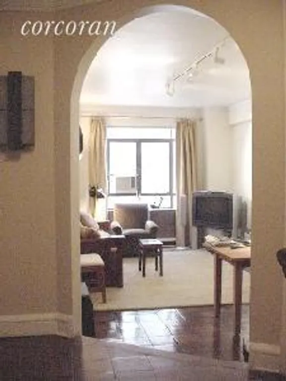 New York City Real Estate | View 25 Central Park West, 8U | 1 Bed, 1 Bath | View 1