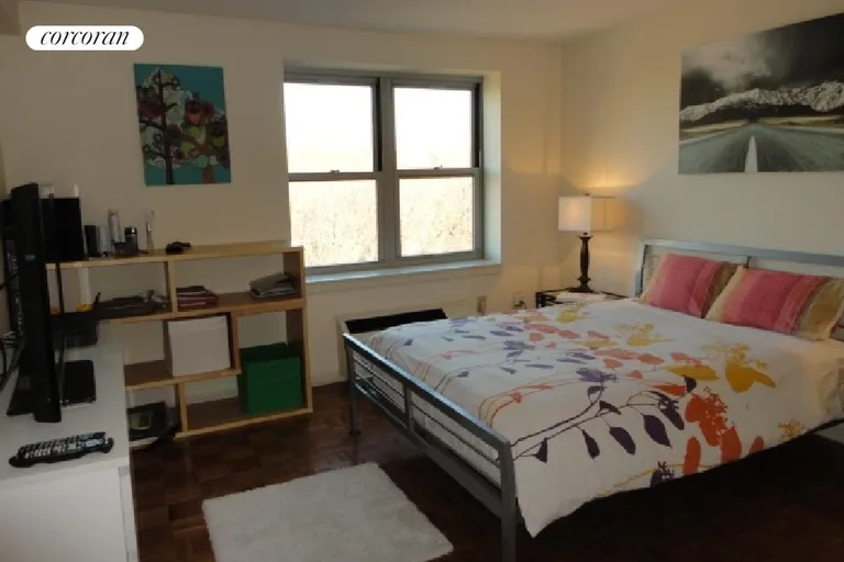New York City Real Estate | View 218 Myrtle Avenue, 2A | Double window | View 6