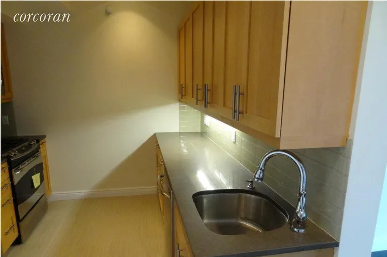 New York City Real Estate | View 30-11 21st Street, 6D | room 2 | View 3