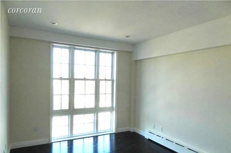 New York City Real Estate | View 30-11 21st Street, 6D | room 7 | View 8
