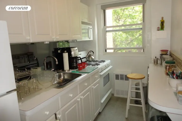 New York City Real Estate | View 191 Willoughby Street, 3G | Windowed Kitchen | View 7