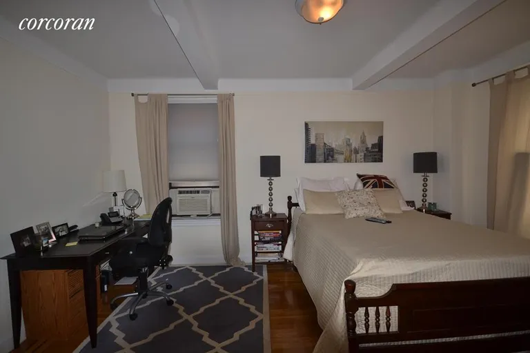 New York City Real Estate | View 201 West 77th Street, 4B | room 2 | View 3