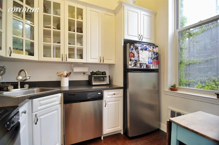 New York City Real Estate | View 134 Amity Street, 2 | Kitchen | View 9