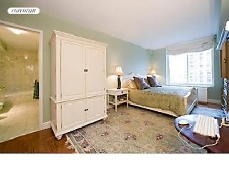 New York City Real Estate | View 200 Riverside Boulevard, 18G | room 3 | View 4