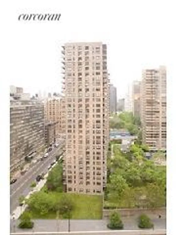 New York City Real Estate | View 200 Riverside Boulevard, 18G | room 5 | View 6