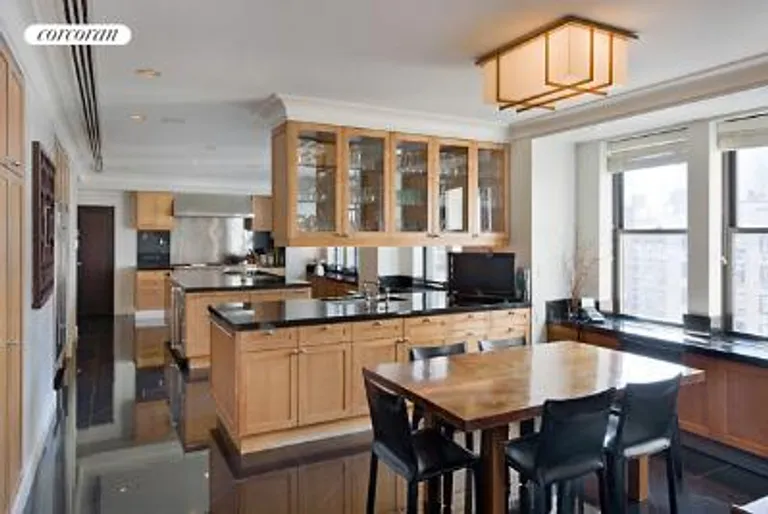 New York City Real Estate | View 610 Park Avenue, PH16F | room 2 | View 3