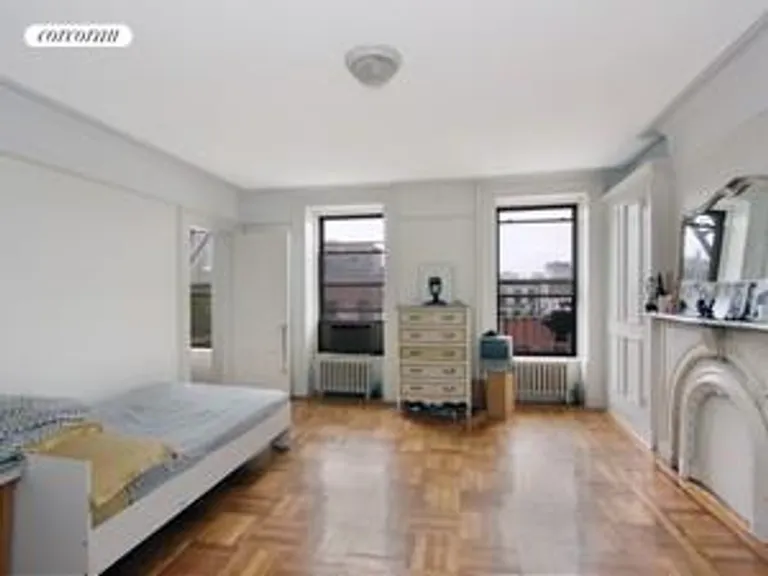 New York City Real Estate | View 417 Grand Street | room 2 | View 3