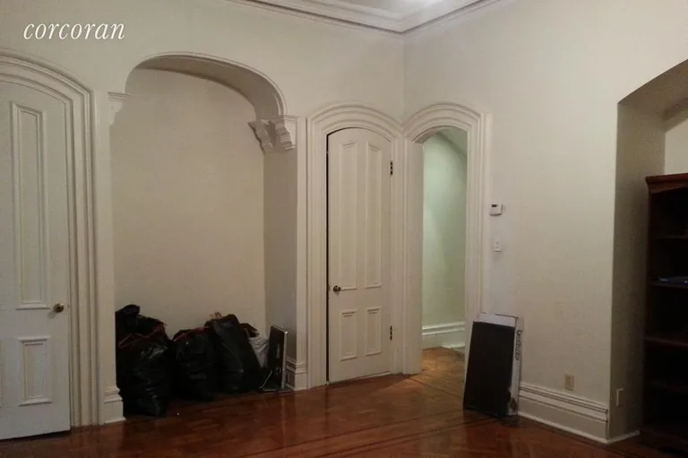 New York City Real Estate | View 88 6th Avenue, 1 | Parlor floor living area with high ceilings | View 5