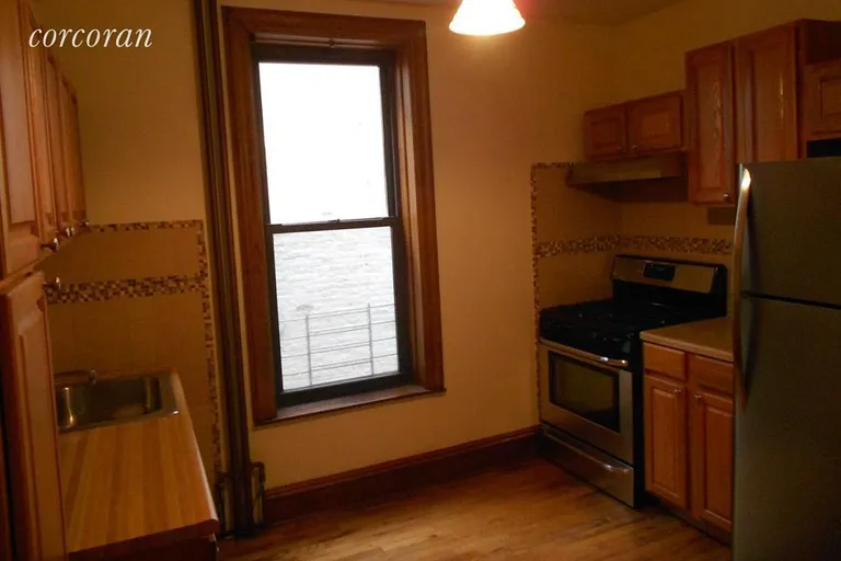 New York City Real Estate | View 543 4th Street, 3L | room 2 | View 3