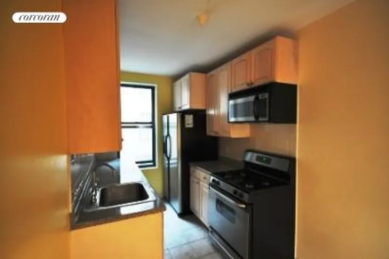 New York City Real Estate | View 125 Eastern Parkway, 3A | room 2 | View 3