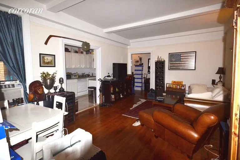 New York City Real Estate | View 145 West 71st Street, 8E | room 2 | View 3