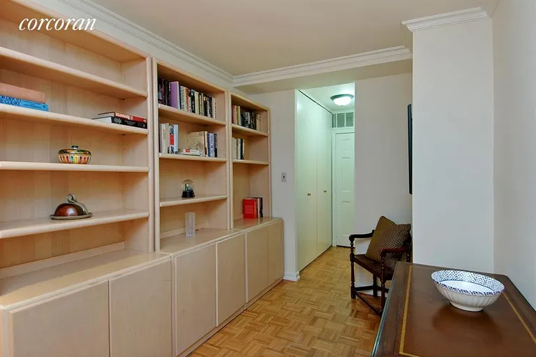 New York City Real Estate | View 253 West 73rd Street, 9C | Foyer area leads to Home Office or Kitchen area | View 4