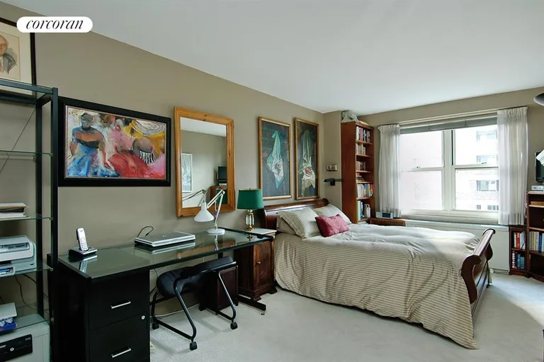 New York City Real Estate | View 305 East 24th Street, 11V | Bedroom | View 4