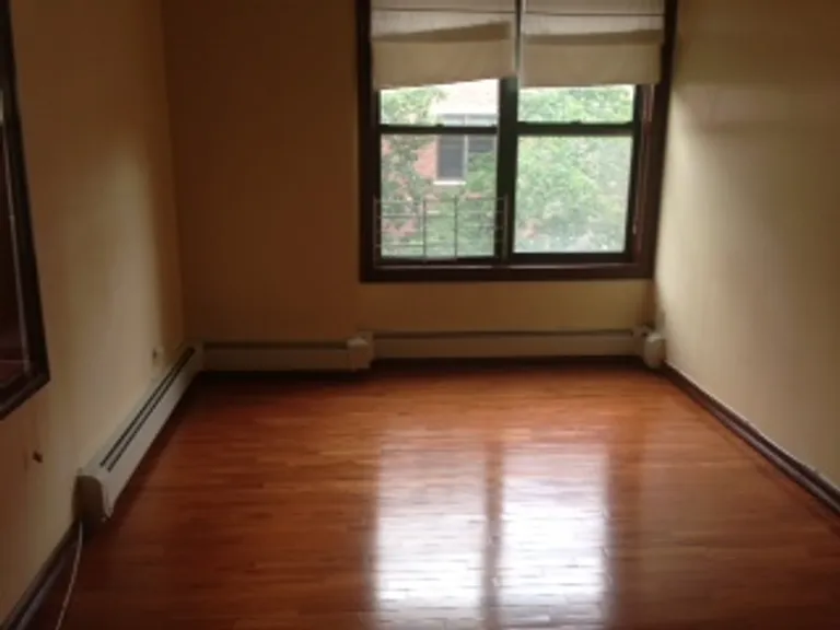 New York City Real Estate | View 26 7th Avenue, 3 | room 1 | View 2