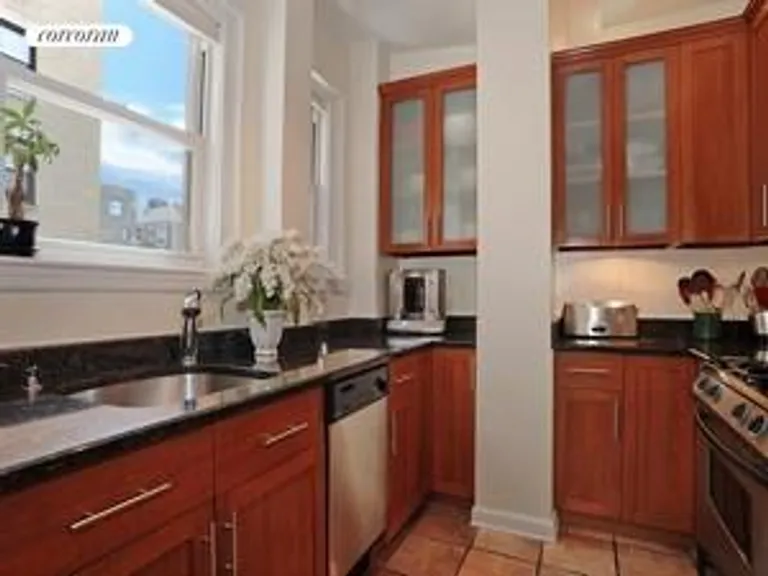 New York City Real Estate | View 328 West 86th Street, 9A | room 3 | View 4