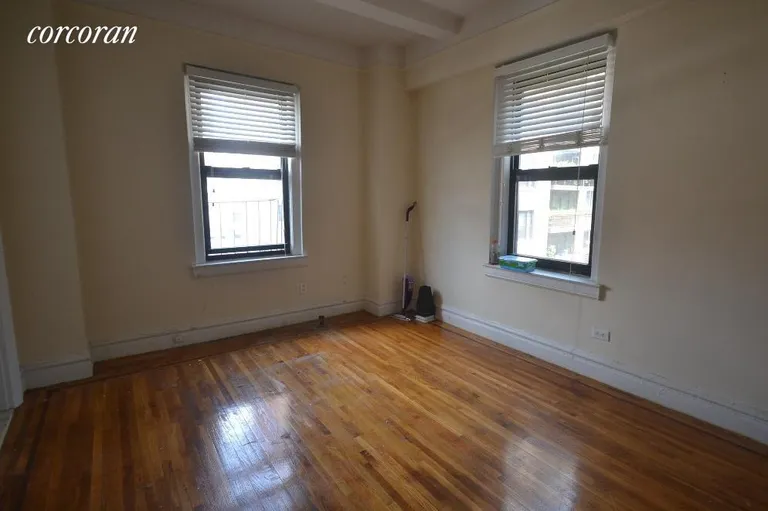 New York City Real Estate | View 133 West 71st Street, 8D | 1 Bed, 1 Bath | View 1