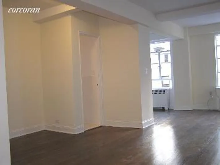 New York City Real Estate | View 240 Central Park South, 60 | room 1 | View 2