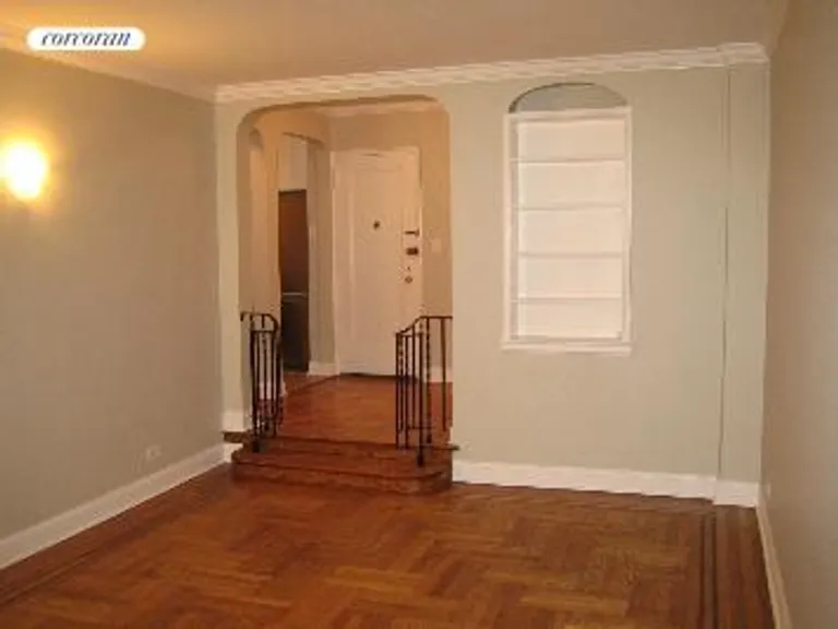 New York City Real Estate | View 25 Minetta Lane, 2D | Living Room | View 3