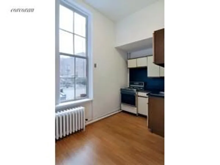 New York City Real Estate | View 124 Remsen Street, 8 | room 2 | View 3