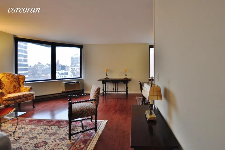 New York City Real Estate | View 1623 Third Avenue, 21H | room 1 | View 2
