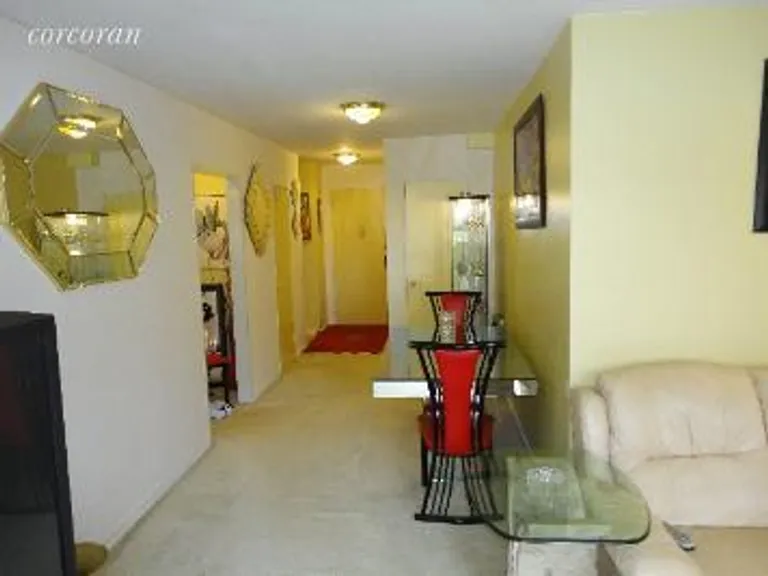 New York City Real Estate | View 122 Ashland Place, 8D | Foyer | View 3