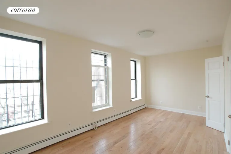 New York City Real Estate | View 13 Hart Street, 2 | room 9 | View 10