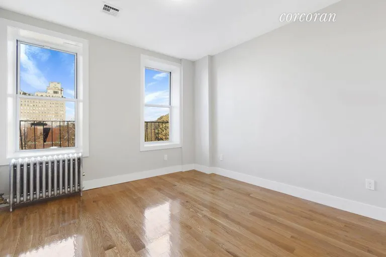 New York City Real Estate | View 201 West 77th Street, 17B | room 7 | View 8