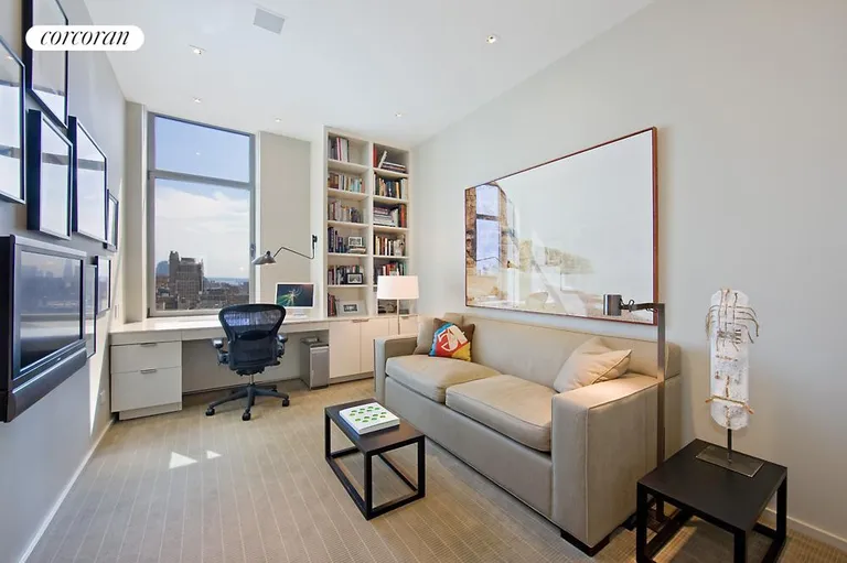 New York City Real Estate | View 252 Seventh Avenue, 18C | room 3 | View 4