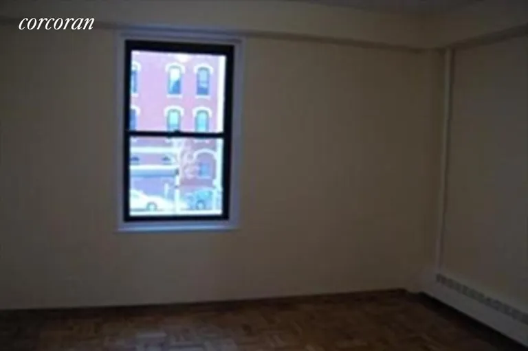 New York City Real Estate | View 165 Clinton Avenue, 2A | room 2 | View 3