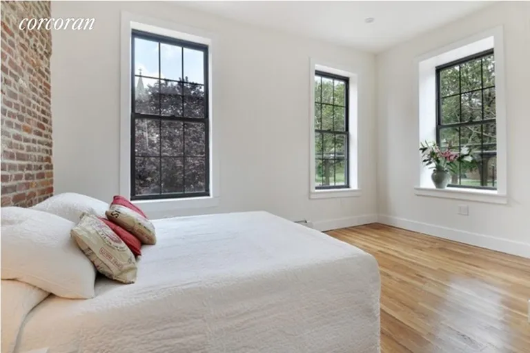 New York City Real Estate | View 80 Pioneer, C | room 4 | View 5