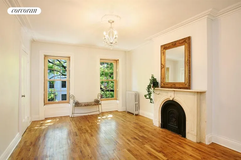 New York City Real Estate | View 54 Irving Place, 2 | Living Room | View 3