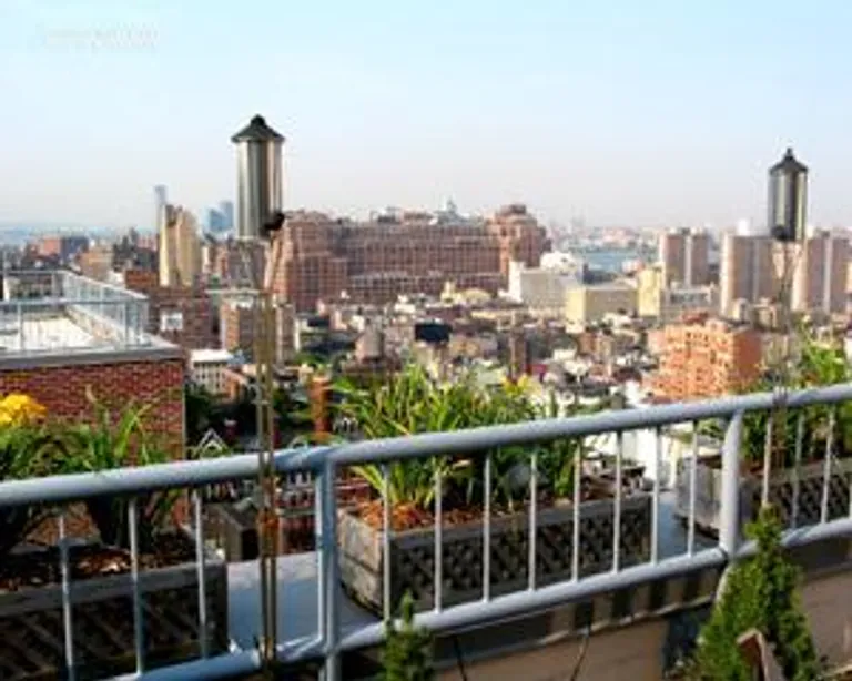 New York City Real Estate | View 252 Seventh Avenue, PHA | room 2 | View 3