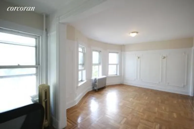 New York City Real Estate | View 318 Albemarle Road, 2 | 3 Beds, 2 Baths | View 1