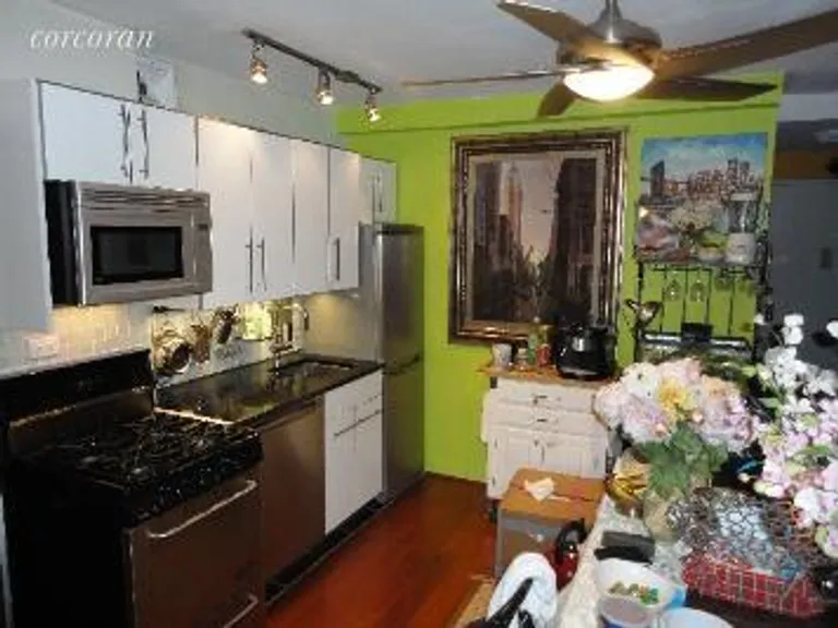 New York City Real Estate | View 122 Ashland Place, 11E | Open Kitchen | View 3
