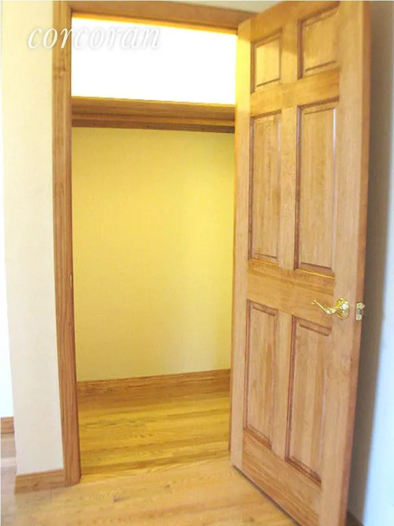 New York City Real Estate | View 172 East 89th Street, 4B | Bedroom Closet | View 7