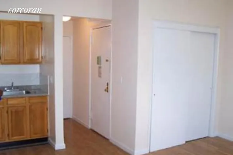 New York City Real Estate | View 116 West 131st Street, 8 | room 1 | View 2