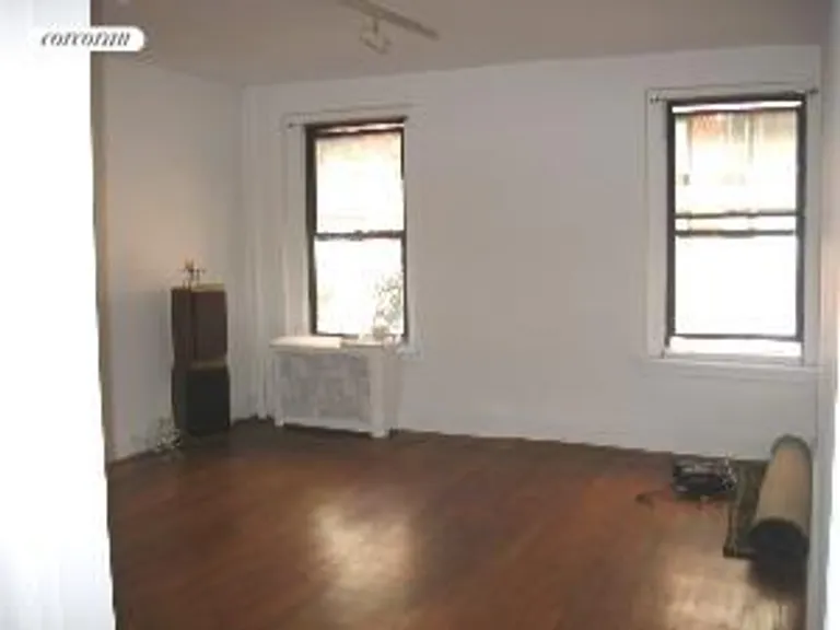 New York City Real Estate | View 240 East 24th Street, 2C | room 3 | View 4