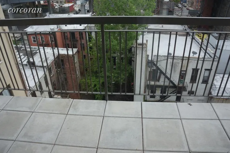 New York City Real Estate | View 390 Wythe Avenue, 7B | room 4 | View 5