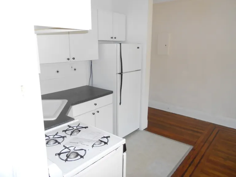 New York City Real Estate | View 411 14th Street, 3R | 1 Bed, 1 Bath | View 1