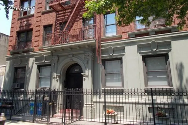 New York City Real Estate | View 1001 Lincoln Place, 2D | 2 Beds, 1 Bath | View 1