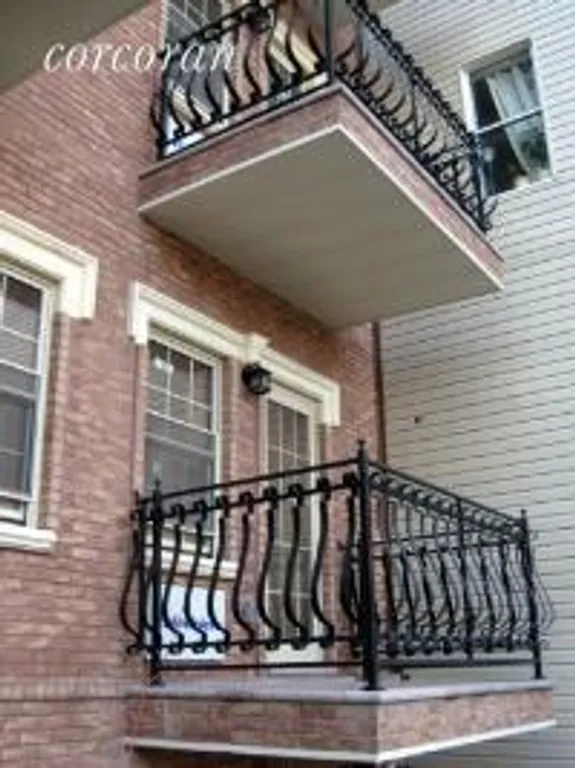 New York City Real Estate | View 182 Frost Street, 1C | 1 Bath | View 1