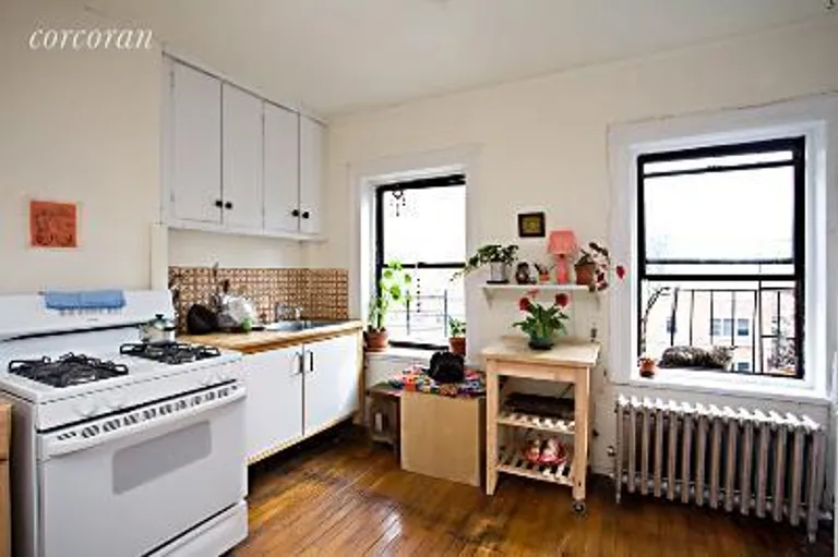 New York City Real Estate | View 154 South 2nd Street | room 2 | View 3